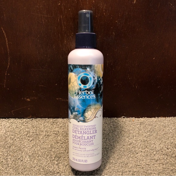 Herbal Essences Totally Twisted Curl Silkening Detangler Mixed Berry, 8.5oz - Picture 1 of 9